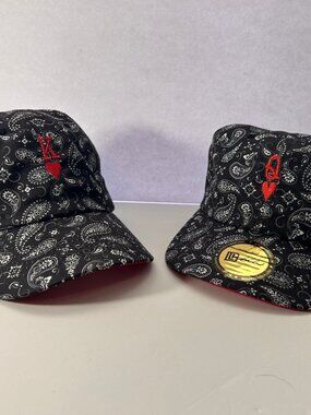 Matching King/Queen of Hearts Hats Couple Set Vegas Honeymoon Caps